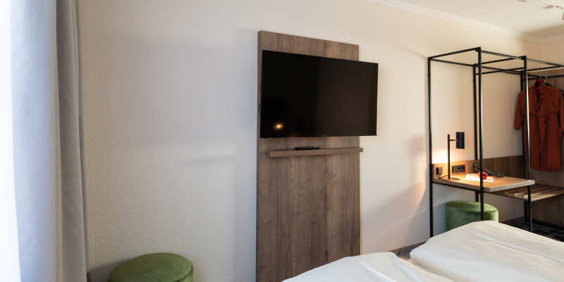 Doppelzimmer Bild 3 LIHO Hotel Lindenhof Lübeck • Urlaub in Schleswig Holstein