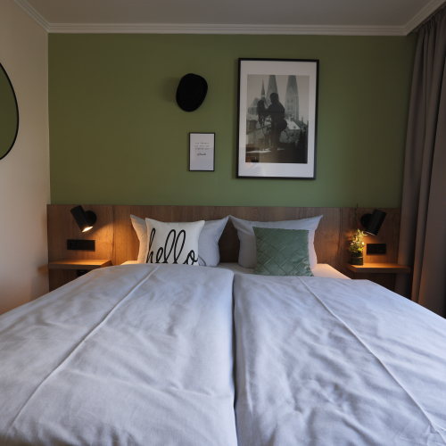 Bild Nurbettzimmer LIHO Hotel Lindenhof Lübeck • Urlaub in Schleswig Holstein Bild Nurbettzimmer LIHO Hotel Lindenhof Lübeck • Urlaub in Schleswig Holstein