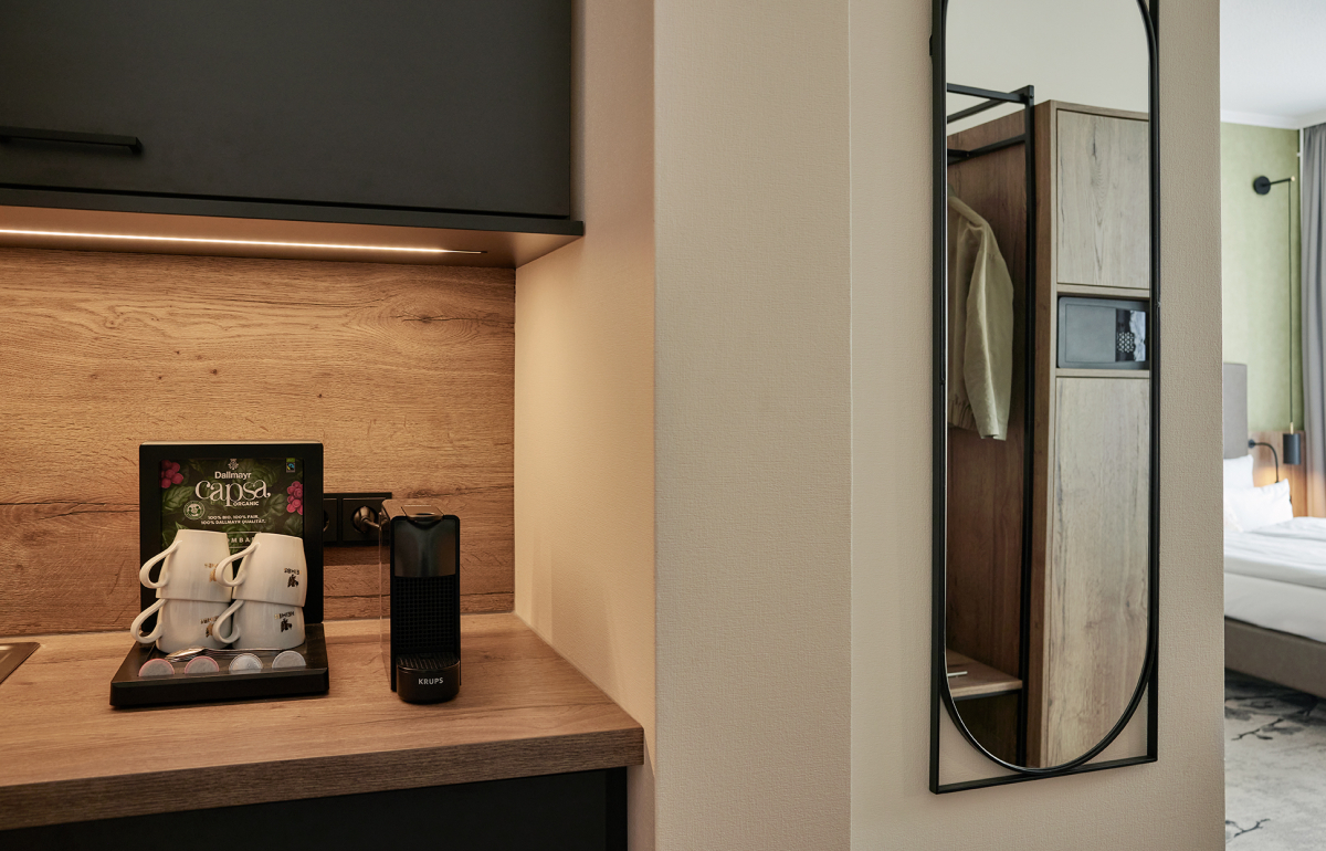 Juniorsuite Bild 7 LIHO Hotel Lindenhof Lübeck • Urlaub in Schleswig Holstein