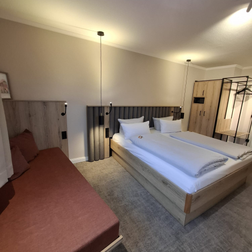 Bild Familien Suite LIHO Hotel Lindenhof Lübeck • Urlaub in Schleswig Holstein Bild Familien Suite LIHO Hotel Lindenhof Lübeck • Urlaub in Schleswig Holstein