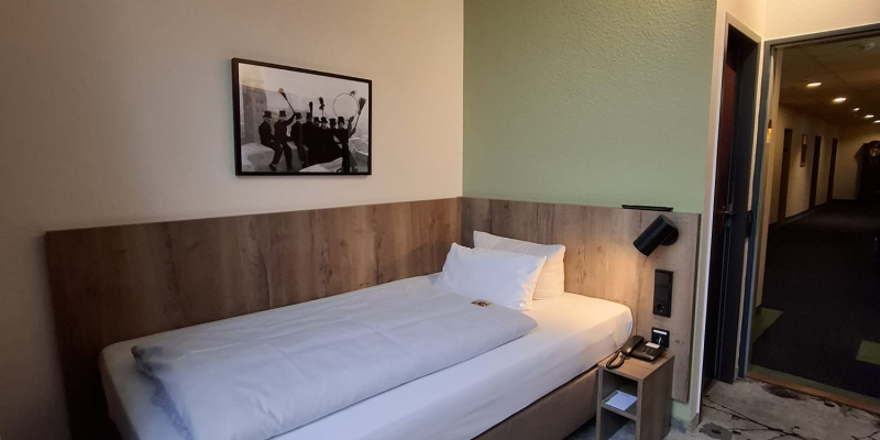 Einzelzimmer LIHO Hotel Lindenhof Lübeck • Urlaub in Schleswig Holstein